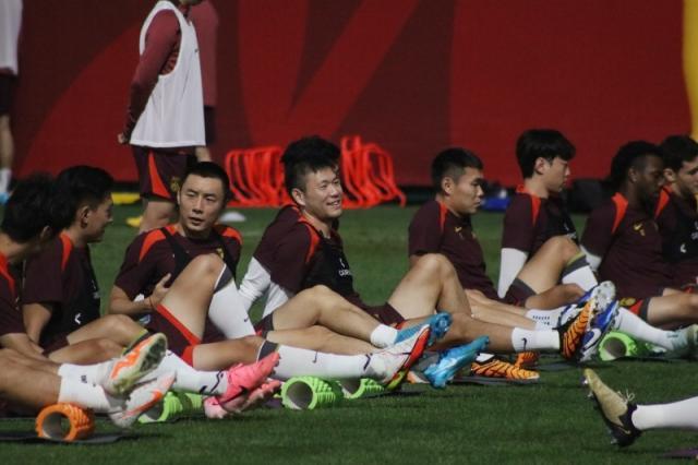 博鱼体育-国足重塑核心李源一接班吴曦 伊万尝试不同组合