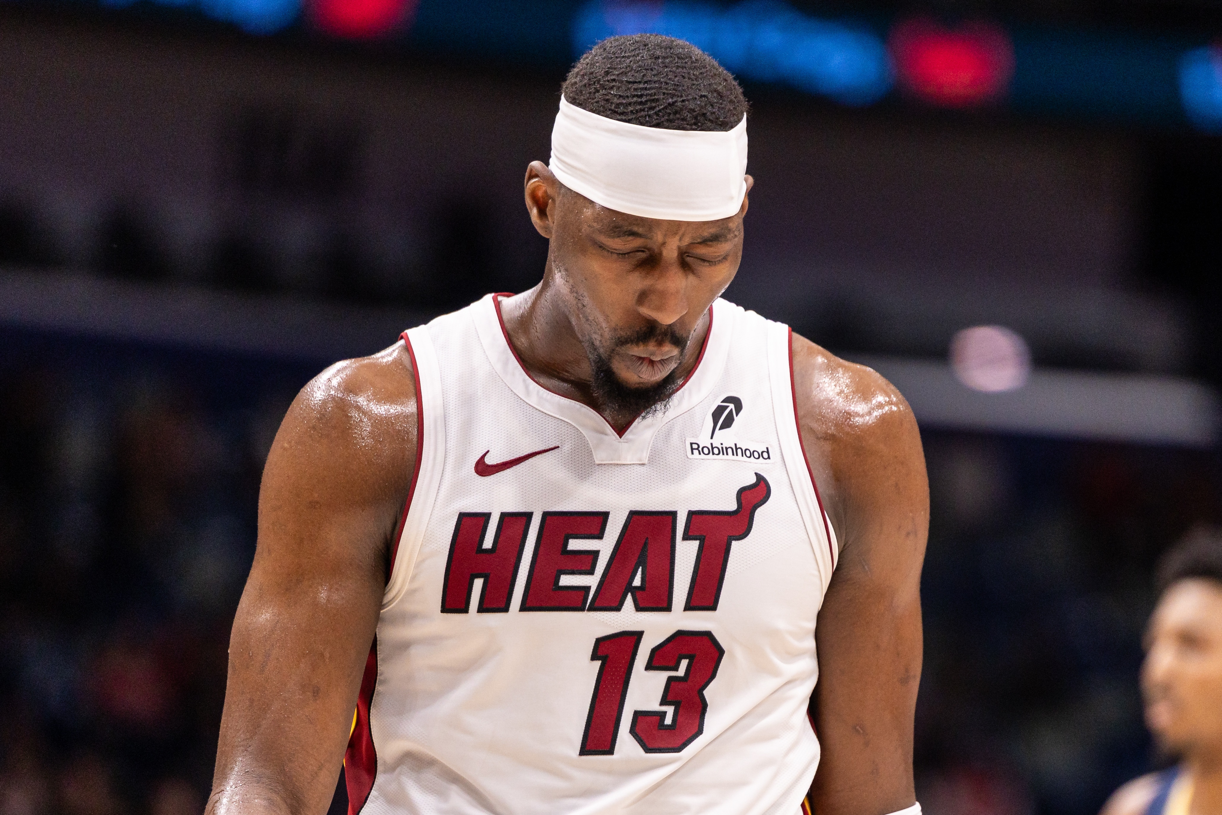 博鱼体育官网-文胖谈科密对阿德巴约生气：有多少人记得科比81分那场罚多少球？